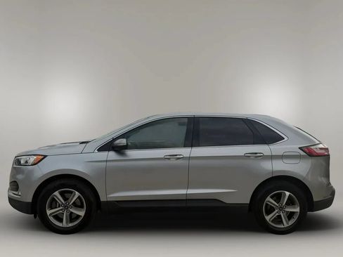 Used 2020 Ford Edge SEL w/ Convenience Package AWD/4WD image 4