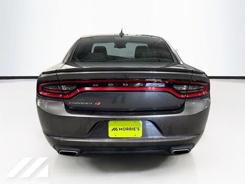 Used 2018 Dodge Charger GT AWD/4WD image 6