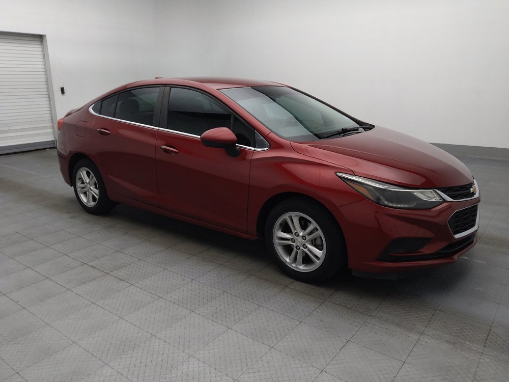 Used 2017 Chevrolet Cruze LT w/ Convenience Package FWD image 11