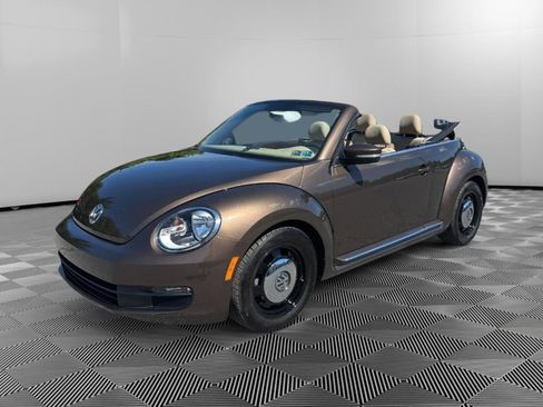 Used 2013 Volkswagen Beetle 2.5 FWD image 3