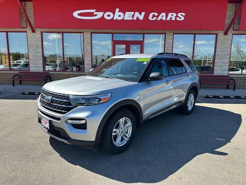 Used 2023 Ford Explorer XLT w/ Equipment Group 202A AWD/4WD image 1