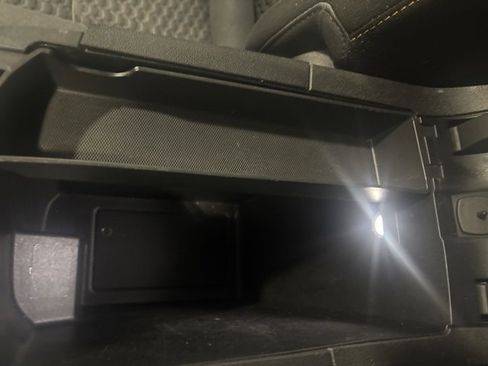 Used 2019 GMC Terrain SLE w/ Driver Convenience Package image 23