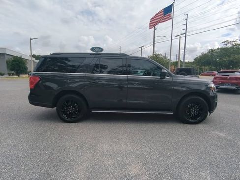 Used 2022 Ford Expedition Max XLT RWD image 4