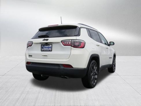 Certified 2021 Jeep Compass Latitude image 3