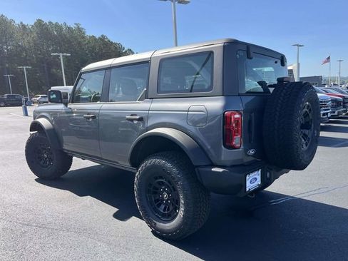 New 2026 Ford Bronco 4-Door w/ Sasquatch Package AWD/4WD image 3