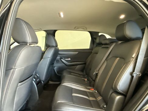 Certified 2024 MAZDA CX-90 3.3 Turbo w/ Select Package AWD/4WD image 11