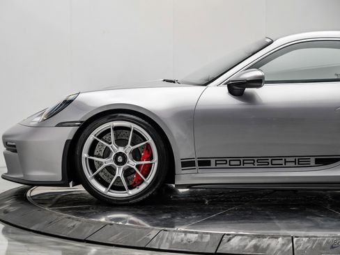 Used 2023 Porsche 911 GT3 RWD image 10