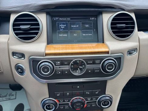 Used 2016 Land Rover LR4 HSE LUX AWD/4WD image 48