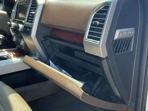 Used 2015 Ford F150 King Ranch w/ FX4 Off-Road Package AWD/4WD image 38