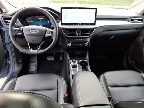 Used 2023 Ford Escape Platinum image 13