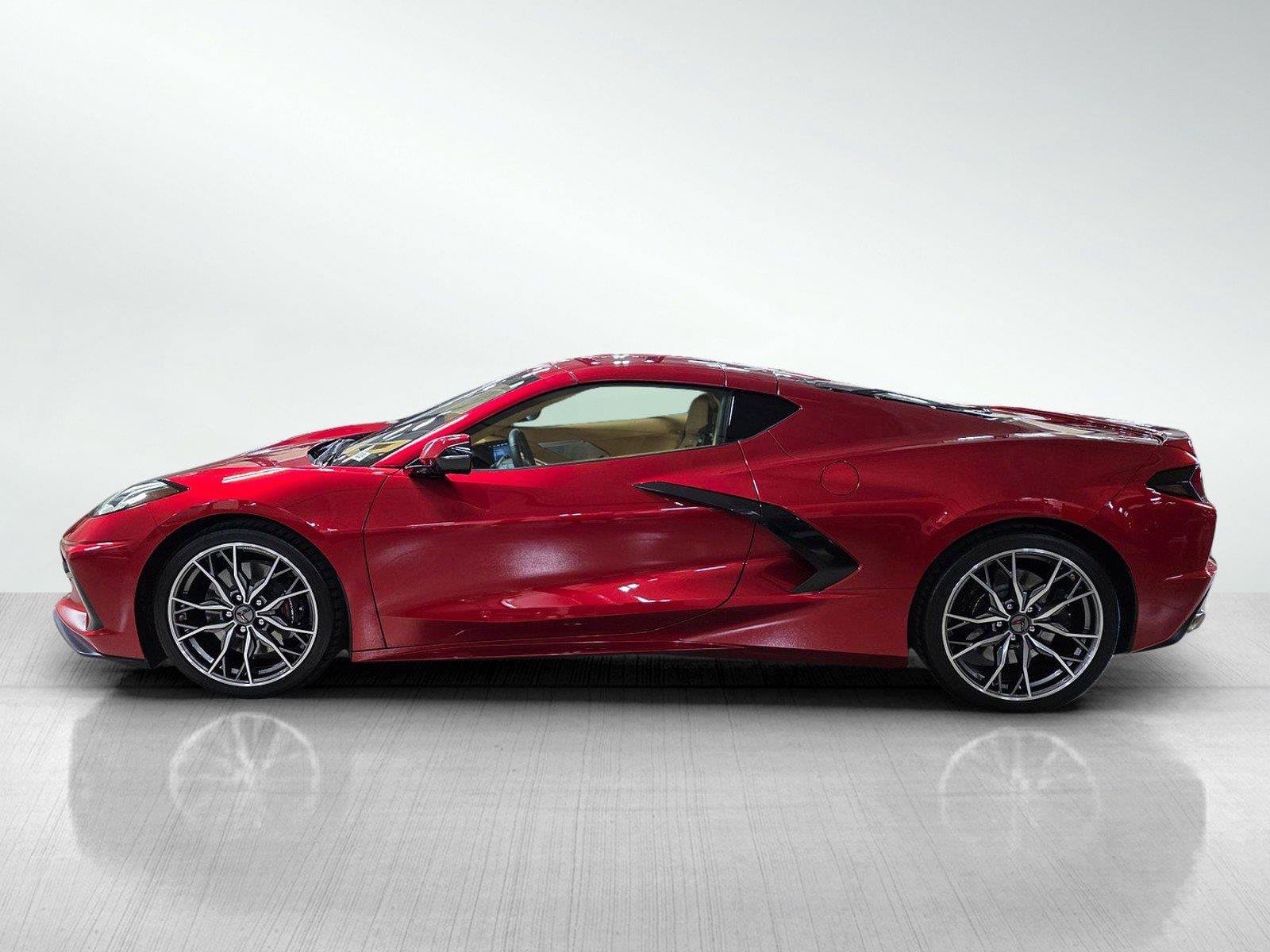Used 2023 Chevrolet Corvette Stingray Premium Cpe w/ Z51 Performance Package RWD image 4