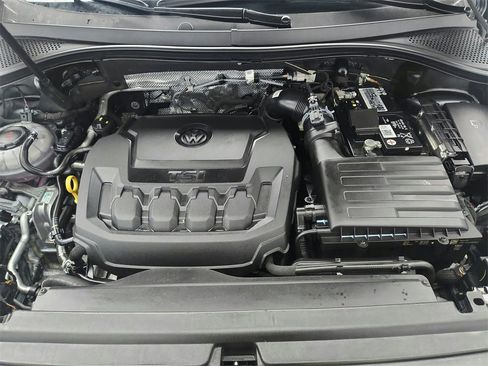 Used 2023 Volkswagen Tiguan SEL R-Line image 41