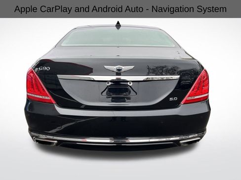 Used 2019 Genesis G90 5.0 Ultimate image 9