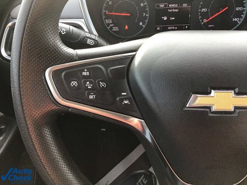 Used 2024 Chevrolet Equinox LS image 32