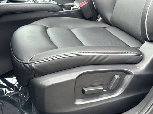 New 2025 MAZDA CX-5 AWD 2.5 S w/ Select Package image 12