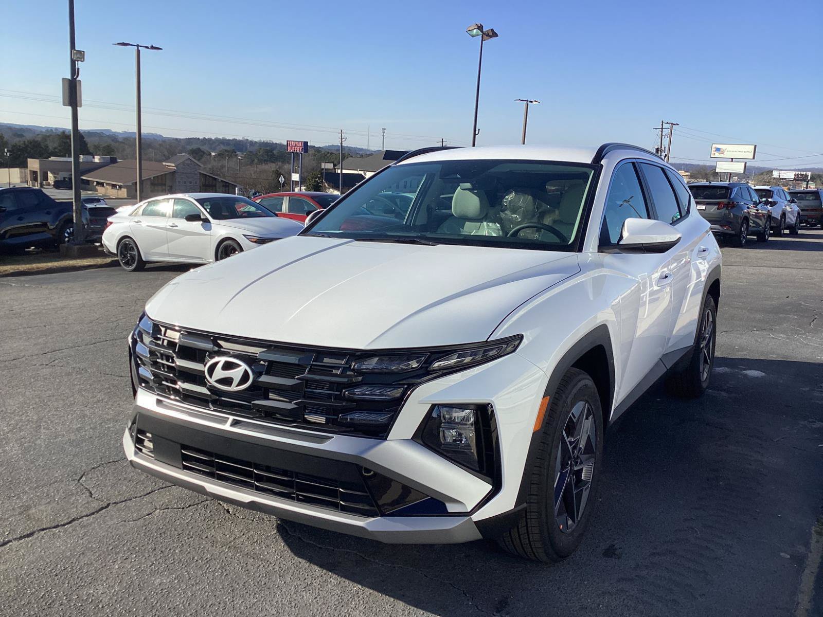 New 2026 Hyundai Tucson SEL FWD image 1
