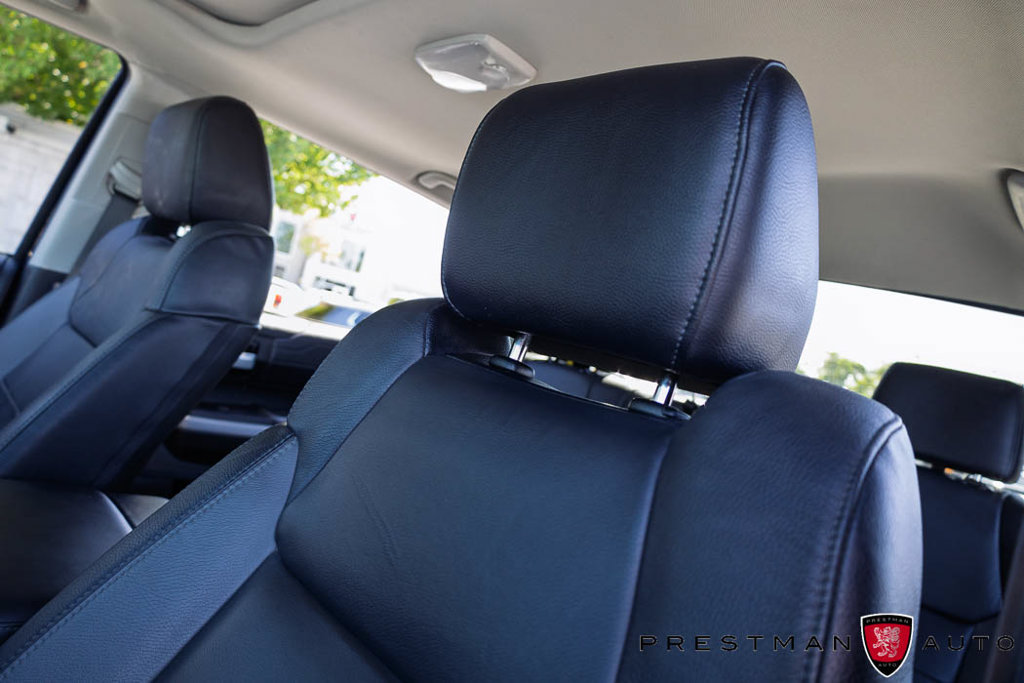 Used 2021 Toyota Tundra Limited w/ Limited Premium Package AWD/4WD image 31
