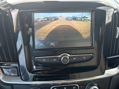 Used 2019 Chevrolet Traverse LT w/ LPO, Cargo Package FWD image 31
