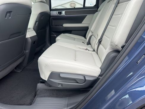 New 2026 Hyundai Santa Fe Limited image 17