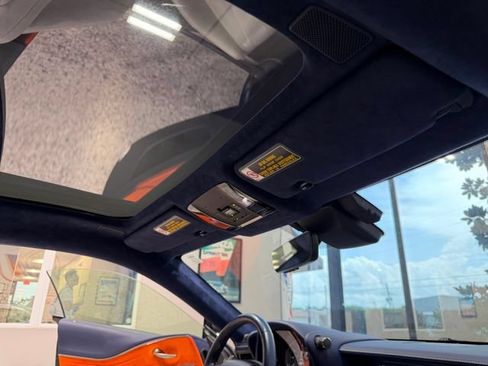 Used 2018 Lexus LC 500 Coupe w/ Touring Package RWD image 29