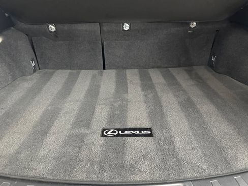 Used 2022 Lexus UX 250h image 15