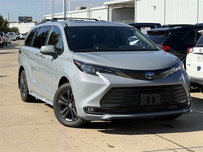 Used 2024 Toyota Sienna XLE Woodland Edition
