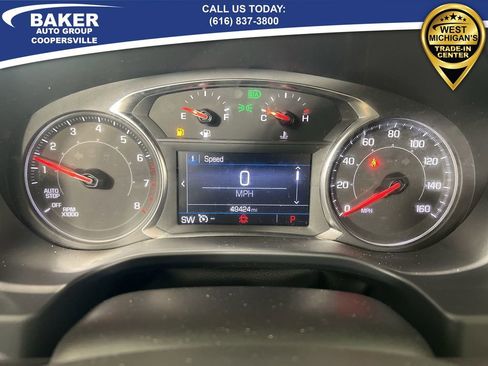 Certified 2023 GMC Acadia SLE w/ Driver Convenience Package image 12