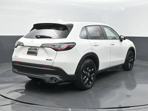 Certified 2024 Honda HR-V Sport image 7