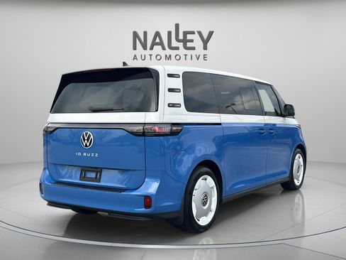 Used 2025 Volkswagen ID. Buzz 1st Edition image 6