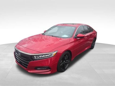 Used 2020 Honda Accord Sport image 2