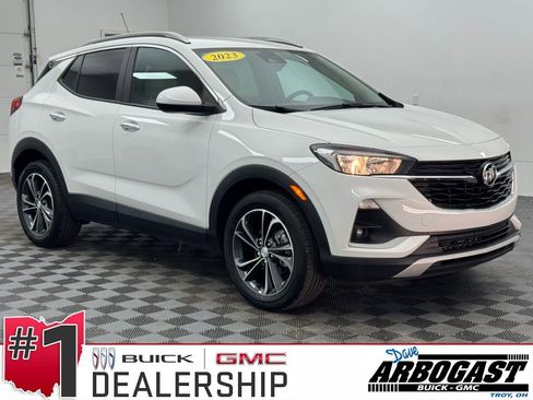 Used 2023 Buick Encore GX Select FWD image 1