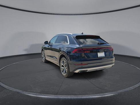 Used 2025 Audi Q8 Premium AWD/4WD image 7