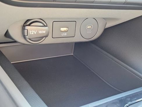 New 2026 Hyundai Elantra SE FWD image 13
