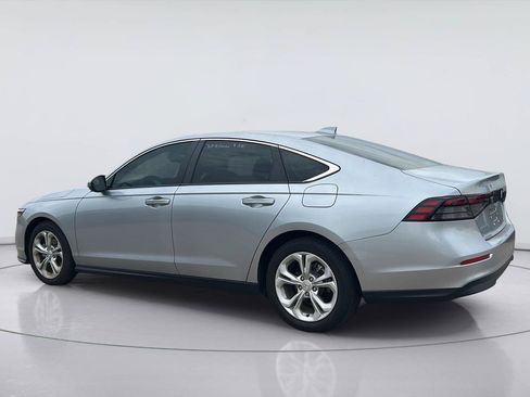 Used 2025 Honda Accord LX image 6