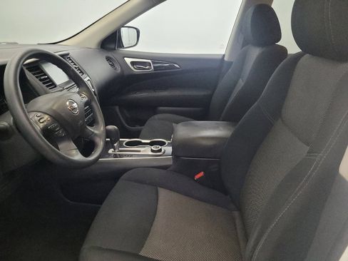 Used 2017 Nissan Pathfinder S AWD/4WD image 17