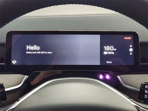 New 2025 Volvo EX90 Plus image 15