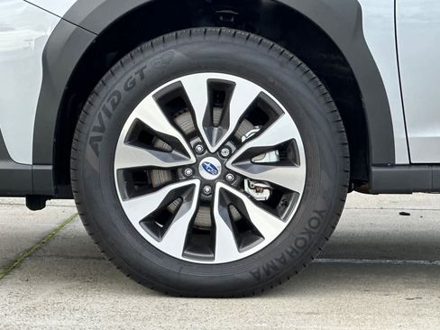 New 2025 Subaru Outback Touring XT image 34