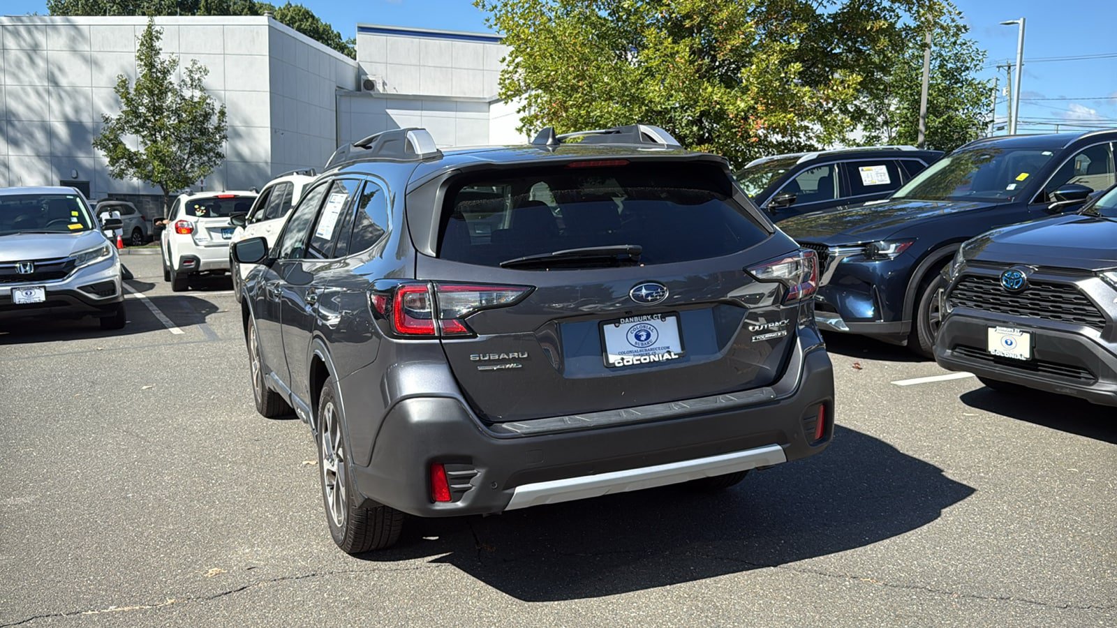 Used 2020 Subaru Outback Touring XT AWD/4WD image 7