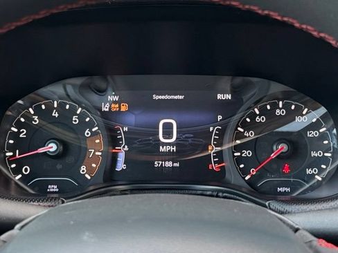 Used 2022 Jeep Compass Trailhawk AWD/4WD image 17