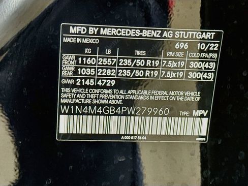 Used 2023 Mercedes-Benz GLB 250 image 42