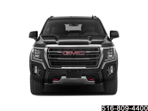 Used 2024 GMC Yukon AT4 AWD/4WD image 8