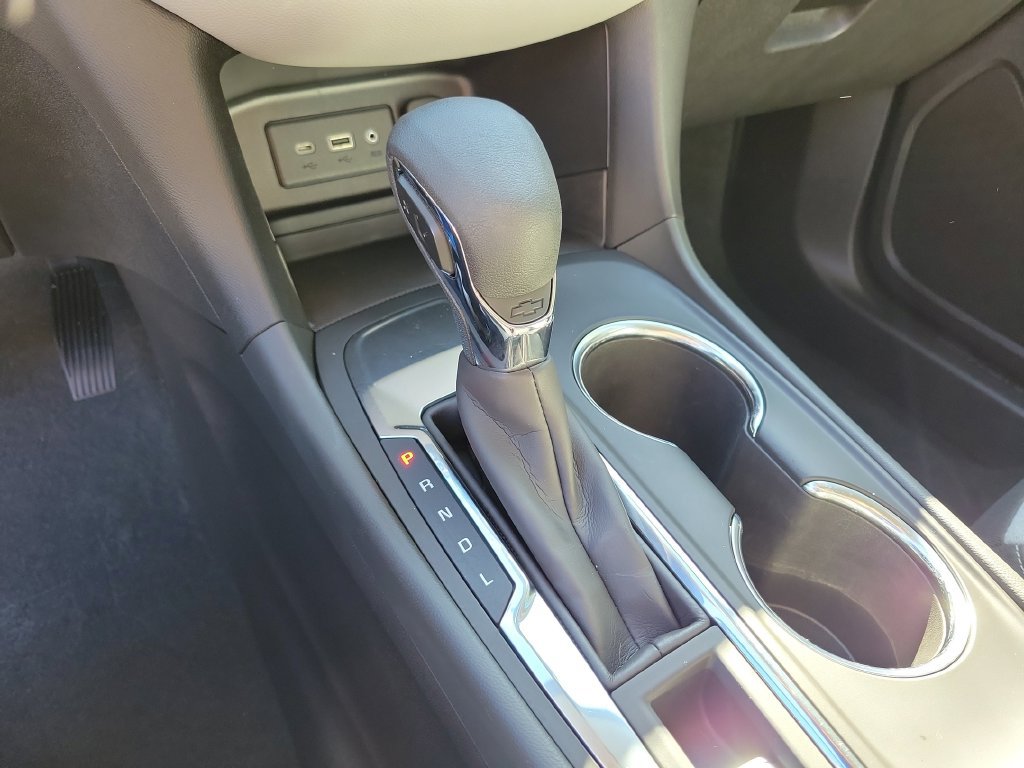 Used 2024 Chevrolet Equinox LS w/ Driver Confidence II Package FWD image 33