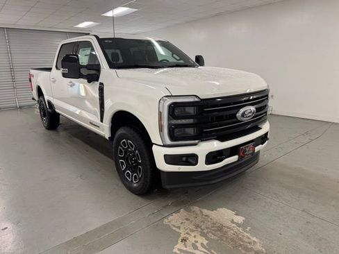 New 2026 Ford F250 Platinum image 3