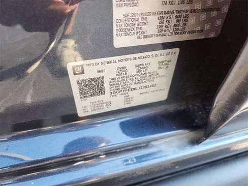 Used 2020 Chevrolet Silverado 1500 LT Trail Boss image 32