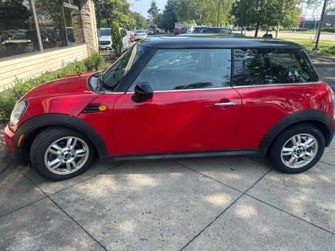 Used 2013 MINI Cooper Hardtop FWD image 2