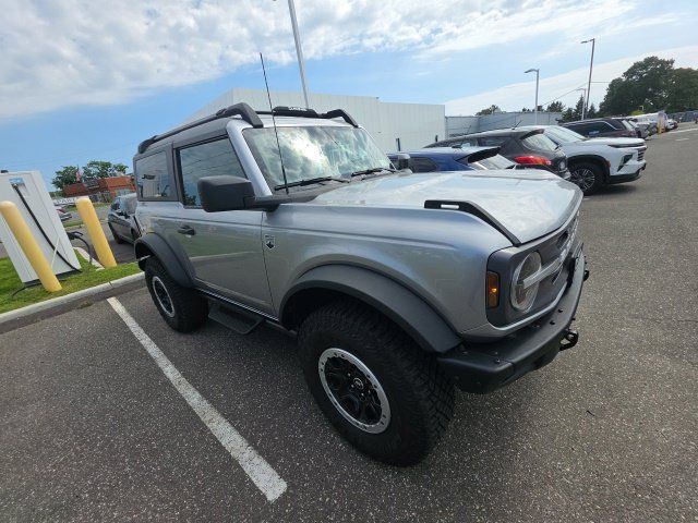 Used 2024 Ford Bronco Big Bend w/ Sasquatch Package AWD/4WD image 1