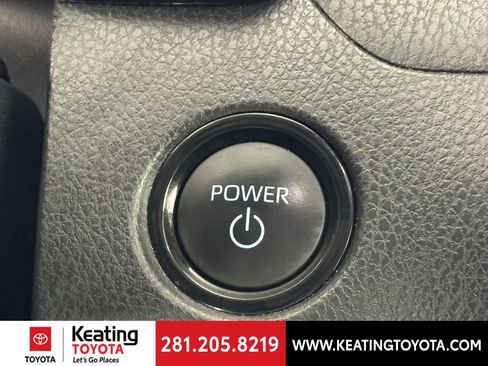 Certified 2025 Toyota Camry LE image 30