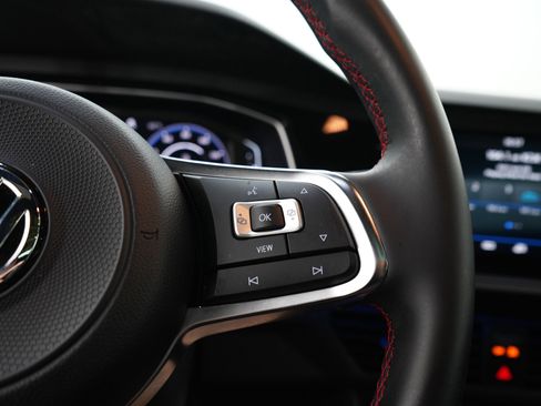 Used 2019 Volkswagen Jetta GLI Autobahn FWD image 25