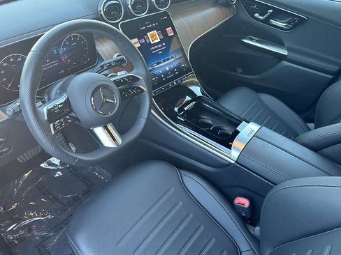 Certified 2025 Mercedes-Benz GLC 300 image 10