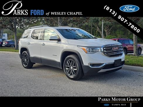 Used 2018 GMC Acadia SLT image 1
